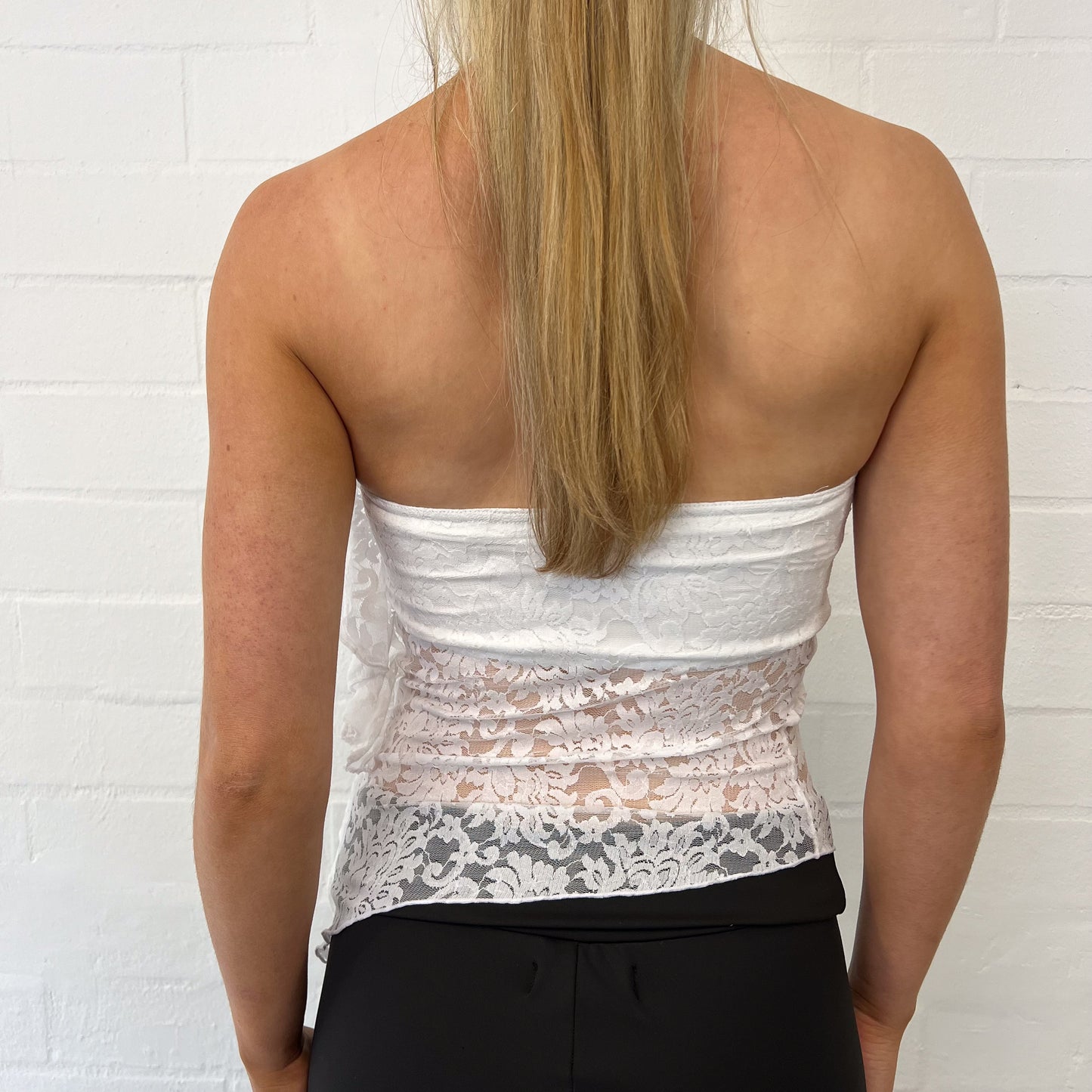 Buffy Strapless Top / White Lace